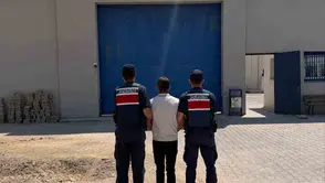 Afyonkarahisar’da aranan hırsızlık hükümlüsü yakayı ele verdi
