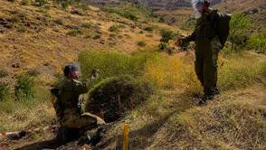 Hakkari’de yıllardır kapalı kalan araziler mayınlardan arındırılıyor