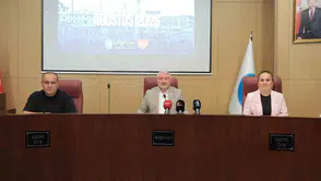 Çorum Belediye Başkanı Aşgın’dan Manifest grubu kararı