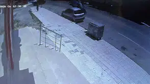 Çorum’da kontrolden çıkan araç park halindeki otomobile çarparak ters döndü