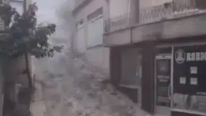 Ayancık'ta sağanak kabusu: Bir vatandaşın cesur müdahalesi felaketi önledi
