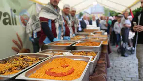 Bordo-Mavi Sevda Mardin'den Trabzon'a Uzandı: Bulgur Festivali ile Kardeşlik Sofrası Kuruldu