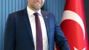 Niğde'de Yeni Eğitim Dönemi Heyecanı: Başkan Özdemir'den Gençlere Özel Mesaj