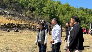Burdur'da orman alarmı: Alevler köyleri tehdit ediyor