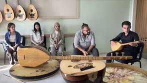 Midyat'ın müzik haritasını değiştiren öğretmen: 9 gencin hayallerine dokundu