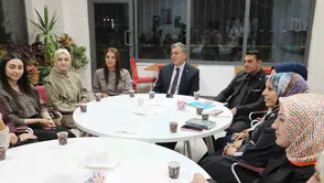 Ağrı'da Eğitimciler Kitapların Işığında Yeni Bir Kültür Hareketi Başlattı