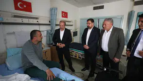 Vatanın kahramanlarına vefa ziyareti: Sağlık-Sen heyeti gazilerle bir araya geldi