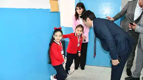 Sarıkamış'ta ders zili çaldı: Kaymakam Aslantatar sınıfları tek tek denetledi