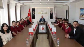 Ağrı Valiliği'nde Gençlerle Gelecek Vizyonu Buluşması