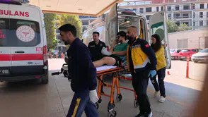 İnegöl'deki kazada şaşırtan detay: Sedyede bile tarzından ödün vermedi