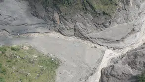 Himlung Himal'de dehşet anları: 10 kişilik ekipten haber alınamıyor