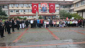 Sinop'ta ders zili heyecanı: Yeni eğitim yılı coşkuyla karşılandı