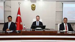 Ardahan'da Eğitimde Yeni Dönem: Vali Yamlı'dan Kritik Hedefler