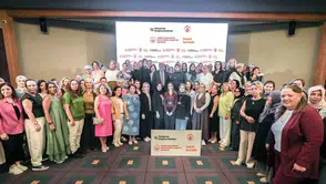 Antalya'da Kadın Girişimcilerin Dijital Dönüşüm Seferberliği