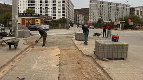 Edremit'in sokaklarında hummalı değişim: Ulaşım konforu için düğmeye basıldı