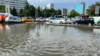 Ankara sele teslim oldu: Şiddetli sağanak ve dolu hayatı durdurdu