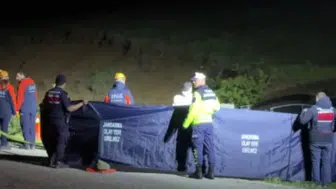 Sivas'ta Kurtlapa yolunda feci kaza: 3 ölü, 2 yaralı