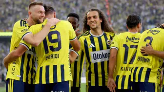Fenerbahçe, Eyüpspor'u 8-0 yenerek tarihinin en farklı galibiyetini elde etti!