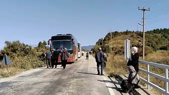 Kastamonu-Bartın hattında 14 aylık esaret: Köy yolunda saatler süren bekleyiş ve bitmeyen çile