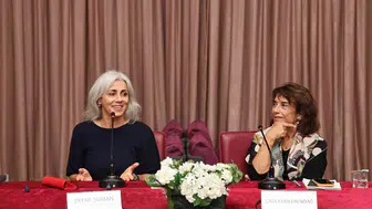 Defne Suman'dan itiraf: Kendi gençliğimi yazmak, bilmediğim bir dünyayı kurgulamaktan daha zormuş