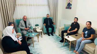 Kahramanların emanetine vefa eli: Diyarbakır'da kapı kapı dolaşıyorlar