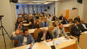 Atakum'da Maaş Krizi Sürüyor: Belediye Şirket Çalışanları İçin Çıkış Yolu Arıyor