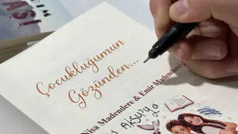 Henüz 10 yaşındalar ama kütüphaneleri çoktan doldu: İkiz yazarların edebiyat yolculuğu