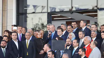 Şanlıurfa'da Siyasetin Yeni Üssü Kapılarını Açtı: Erdoğan'dan Teşkilata Mesaj