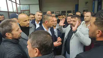 Şarkışla'da yıkım kararı esnafı sokağa döktü: İş yerlerimize dokunmayın