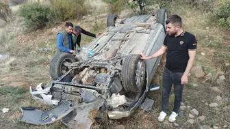 Yahyalı yolunda korkutan kaza: Otomobil şarampole uçtu