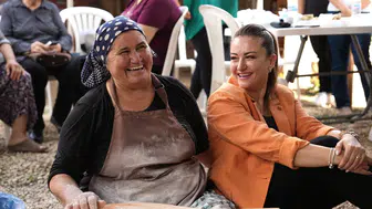 Sosyal medyadaki o kareyi gördü, yorumuyla mahallesine hamur makinesi kazandırdı