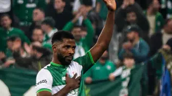 Bursaspor'un gol makinesi Iheanacho'dan tarihi itiraf: Rekorun farkında bile değildim