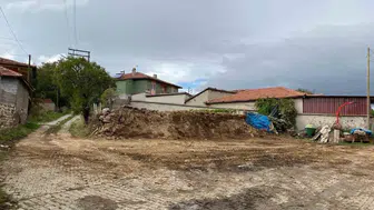Uşak'ta tehlike saçan binalar için düğmeye basıldı