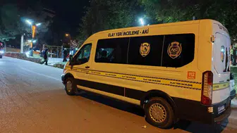 Batman'da parkta dehşet anları: Bıçaklı kavgada silahlar konuştu