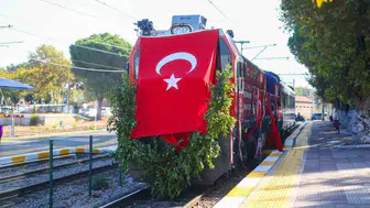 Manisa’da 101 Yıllık Gurur: Ata’nın Ayak İzleri Yeniden Canlandı