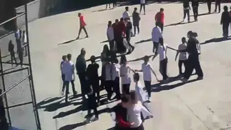 Okul bahçesinde saniyelerle yarış: Öğretmenin soğukkanlı müdahalesi hayat kurtardı