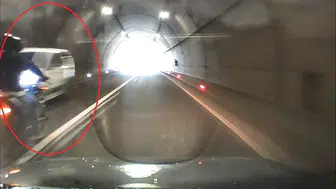 Tünelde dehşet anları: İki otomobilin arasına sıkışan sürücü ölümden döndü