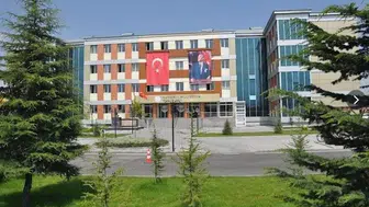 Kayseri'deki okul çevresinde yaşanan panik anlarına resmi açıklama geldi