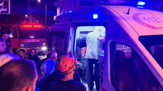Siirt'te korku dolu anlar: Asansörde mahsur kalan çocuğun imdadına ekipler yetişti