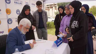Kâhta'da edebiyat rüzgârı: Ramazan Kayan okurlarıyla buluştu