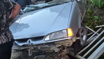 Cankurtaran Tüneli çıkışında korkutan kaza: Üç kişi hastanelik oldu