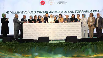 Ömürlük yol arkadaşlarına kutsal hediye: 1000 çift daha umre yolcusu