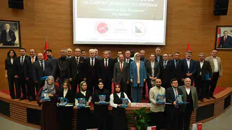 İlahiyat dünyasında genç beyinlerin büyük başarısı: 222 tez arasından zirveye çıktılar