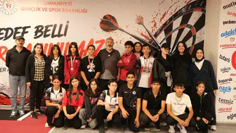 Erzincan'da hedef tam on ikiden vuruldu: Dart tutkunları sahne aldı