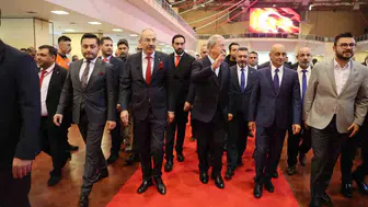 Kayseri iş dünyasında sandık mesaisi: Ticaretin kalbi Dünya Ticaret Merkezi'nde atıyor