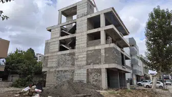 Adıyaman'da korkunç kaza: İnşaat işçisi üçüncü kattan beton zemine çakıldı