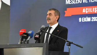 İzmir'de eğitime hayırsever dokunuşu: Bakan Tekin'den yeni okul müjdesi