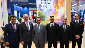 Metalürji dünyasının kalbi İstanbul'da atıyor: Bakan Kacır'dan dev şirketlerin standına özel ziyaret
