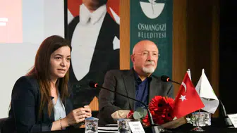 Dijital Çağın En Büyük Sorusuna Bursa'dan Felsefi Yanıt: Yapay Zeka Dost mu Düşman mı?