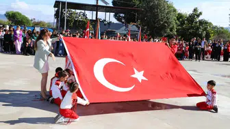 Karpuzlu sokaklarında Cumhuriyet coşkusu: 103'üncü yıl dönümü büyük bir heyecanla kutlandı